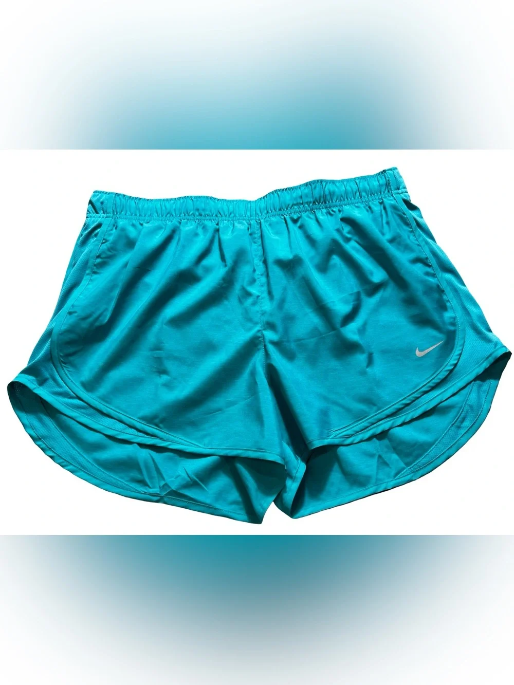 Nike tempo running